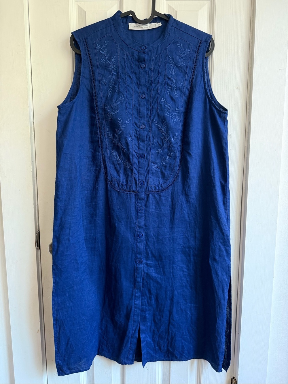 Contemporaine by Simons Navy Button-Front Embroidered 100% LINEN- Shift Dress